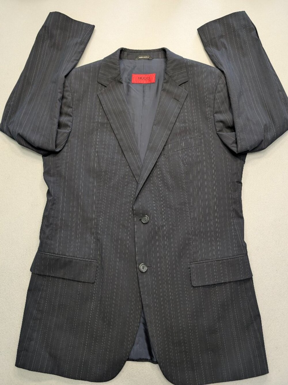 HUGO Hugo Boss Gray Pinstripe Two Button Sport Coat Blazer 42R